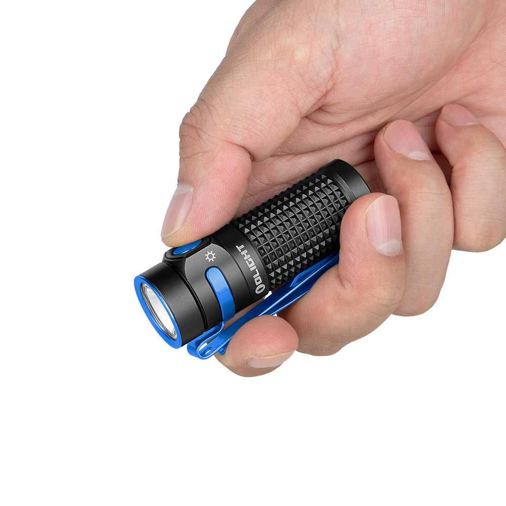 Olight Baton 4 – Compact Power EDC w/Charging Case - 1300 Lumen / 170m