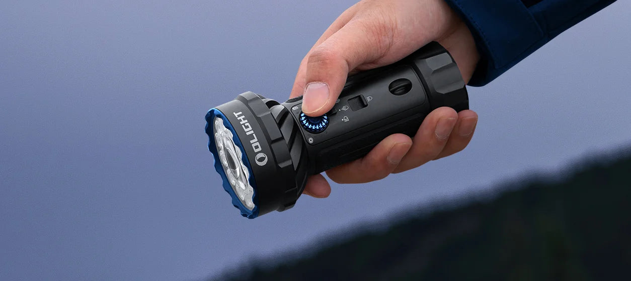 Olight Marauder Mini 2 – Compact Powerhouse Flashlight - 10000 Lumen / 750m