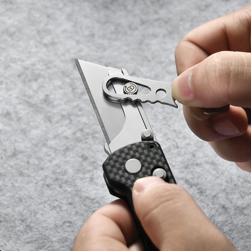 OLIGHT Oknife Otacle U1 PRO Rail Lock Carbon Fiber