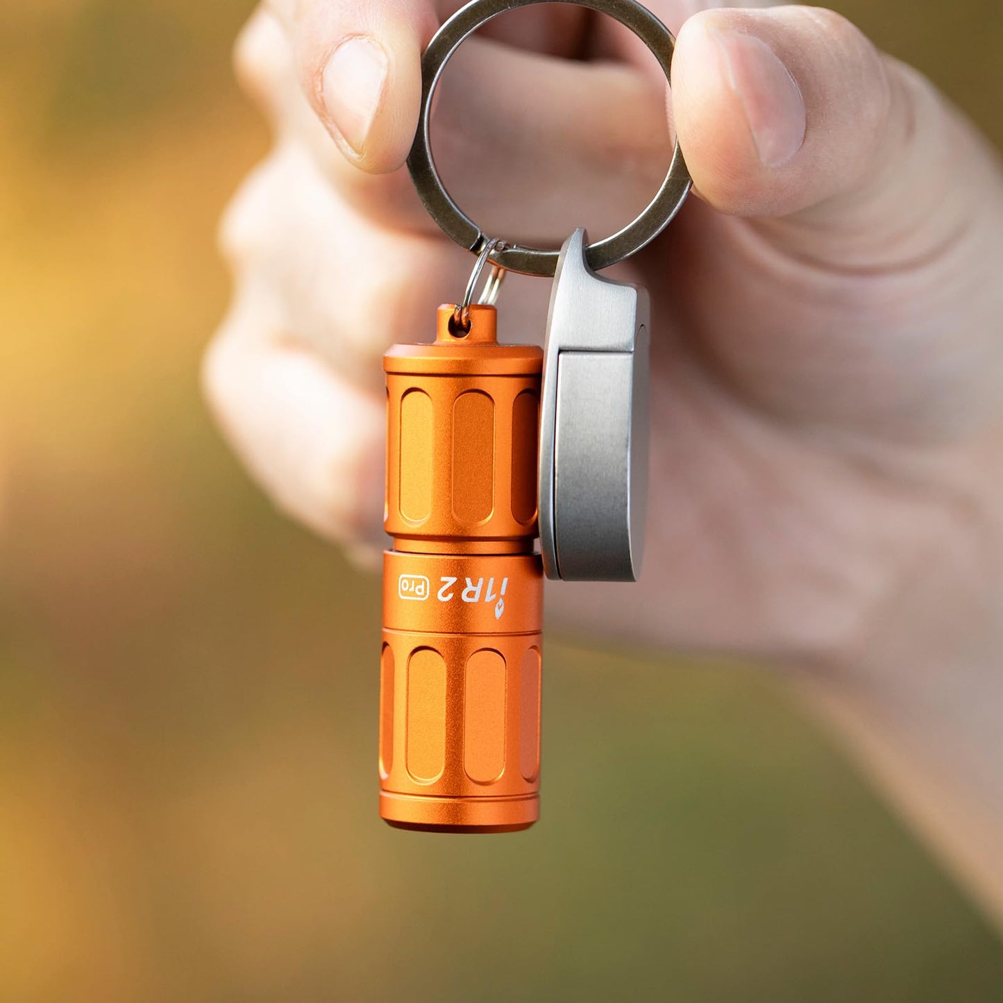 OLIGHT i1R 2 Pro Keychain Flashlight (180L/48m)
